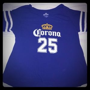 Torrid corona vneck baseball tee size 2X